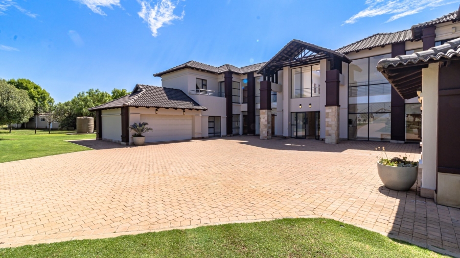 7 Bedroom Property for Sale in Metsimaholo Free State